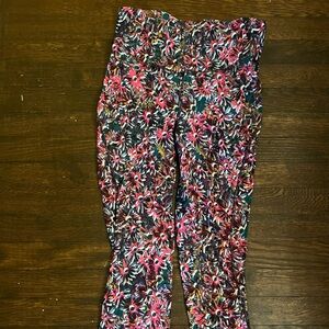 Lululemon workout pants